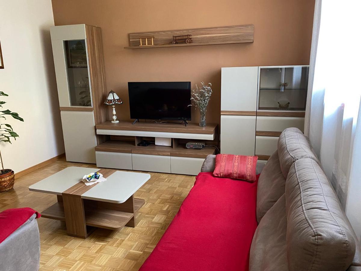 App Vesna Apartment อูมัค ภายนอก รูปภาพ